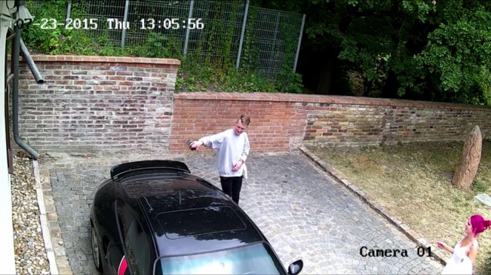 Mladík se zřejmě zapotí víc než kdokoliv z nás
